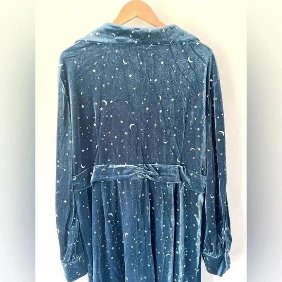 Cider Curve Blue Velvet V-Neck Star & Moon Long Sleeve Mini Dress Plus Size 4XL - Picture 9 of 13